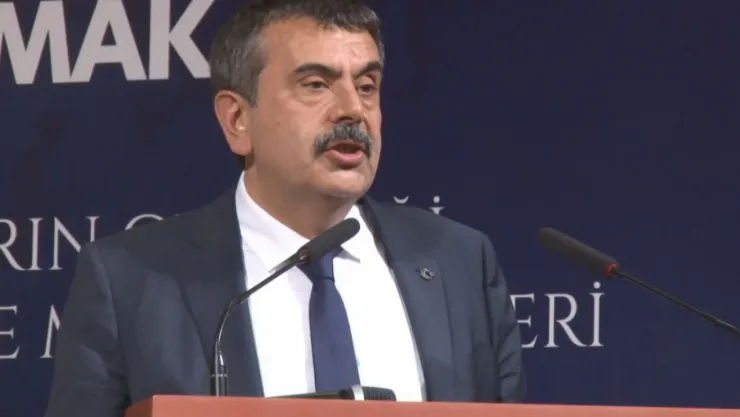 Bakan Tekin'den mesleki eğitim açıklaması