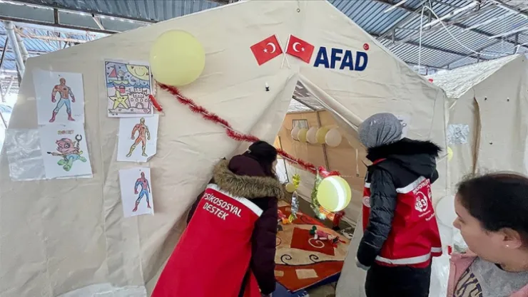 Bakanlıktan depremzedelere psikososyal destek