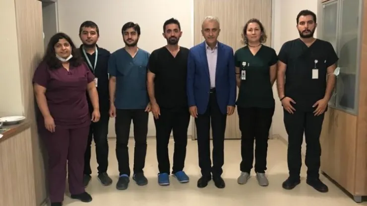 Başkan Çeker: Sağlık çalışanları dertli