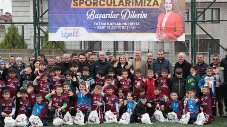 Başkan Hürriyet:  İzmit Belediyesi olarak hiçbir fedakarlıktan kaçınmıyoruz