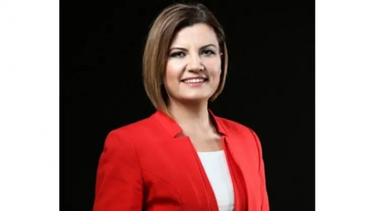 Başkan Hürriyet ve Millet İttifakı Meclis üyelerine büyük alkış...!