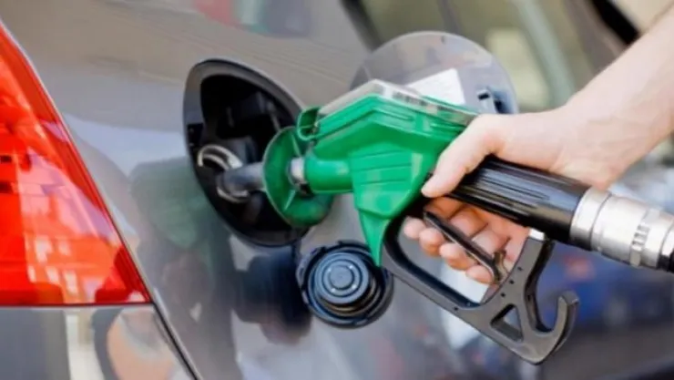 Benzin ve motorine büyük zam