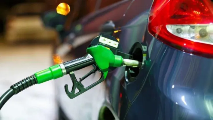 Benzine 44 kuruşluk zam