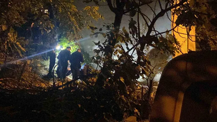 Binanın bahçesinde ölü bulundu
