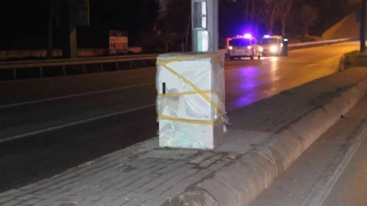 Bomba zannedilen kutudaki gerçek ortaya çıkardı