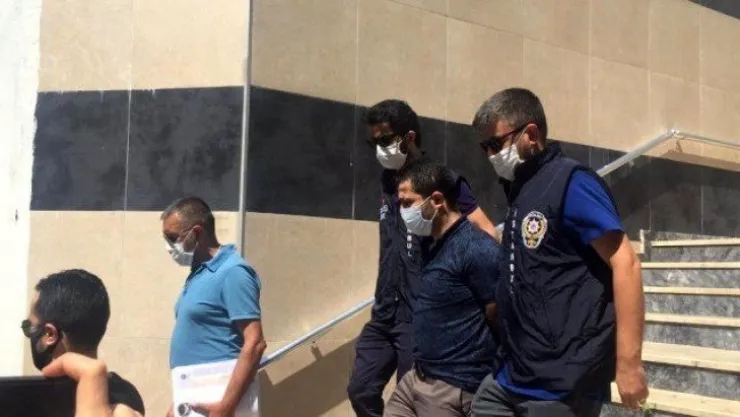 Boşandığı eşine kurşun yağdıran şahıs Kocaeli'de yakalandı