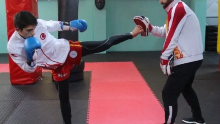 Bu bodruma giren milli sporcu olarak çıkıyor