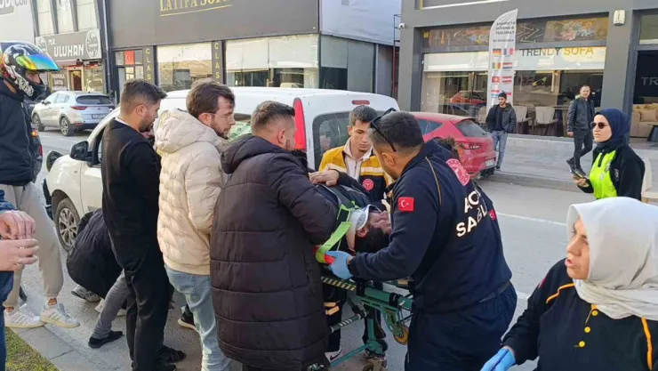 Hafif ticari araç cipe çarptı: 1 yaralı