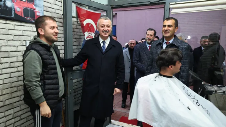 Büyükakın, İzmit ve Derince esnafıyla buluştu