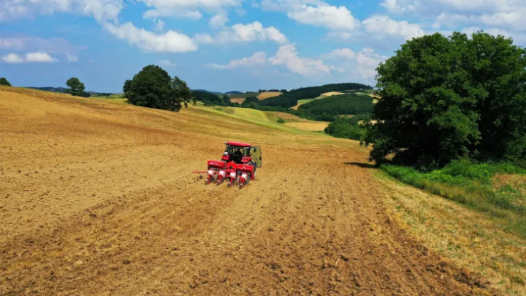 Büyükşehir, atıl arazileri tarıma kazandırıyor
