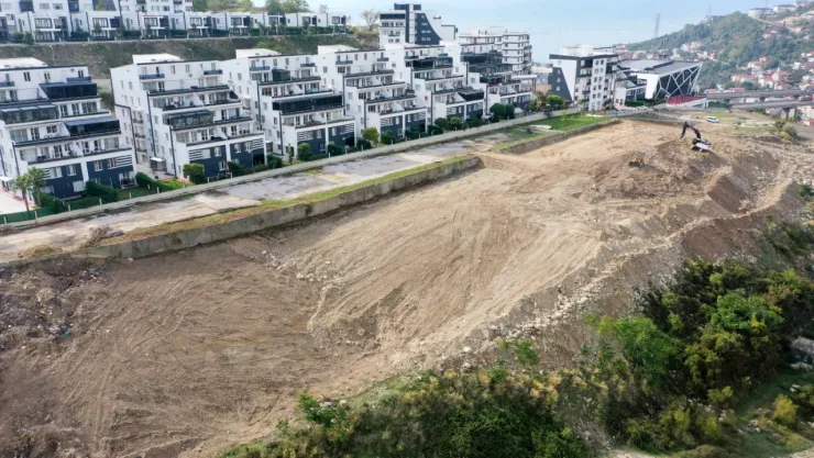 Büyükşehir'den İzmit Vadi Evleri'ne yeni mesire alanı