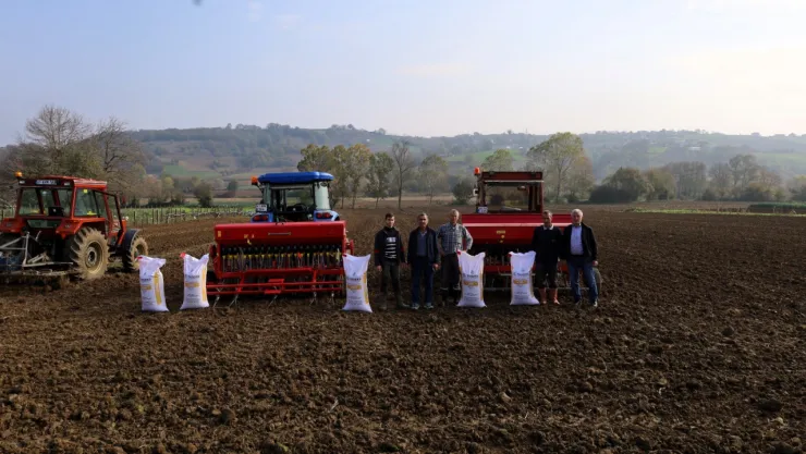 Büyükşehir'den üreticiye dev tohum desteği