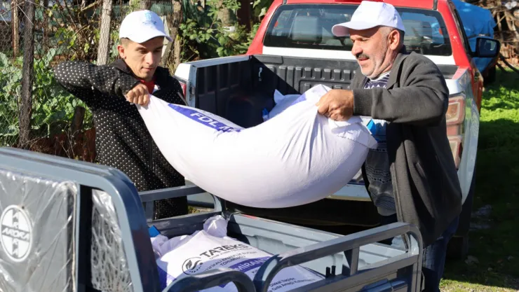 Büyükşehir'den yangın mağduru üreticilere destek