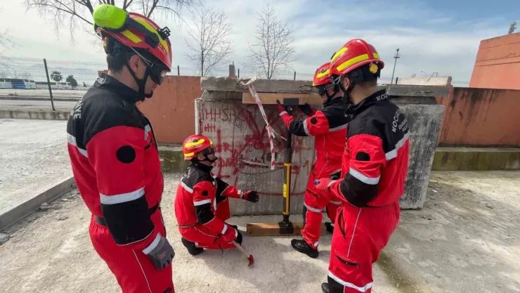 Büyükşehir İtfaiyesi zor günler için akredite olacak