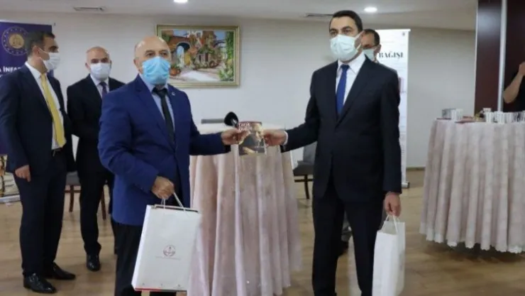 Ceza evlerine Kocaeli'den 2 bin kitap bağışlandı