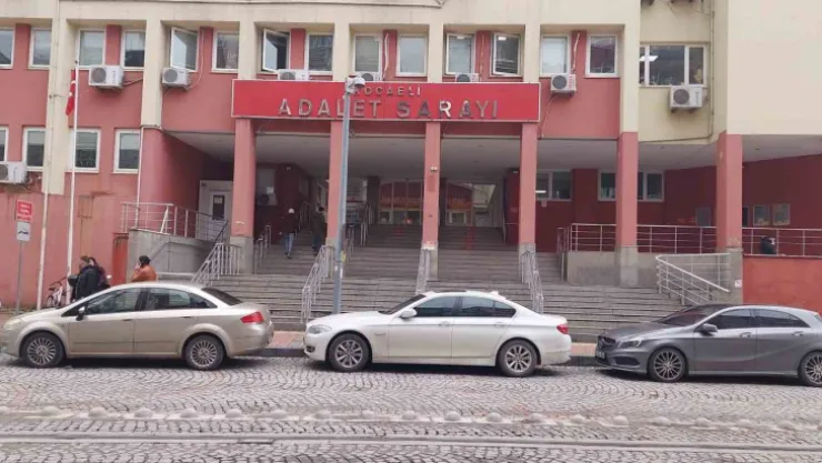 O avukata 15 yıl hapis