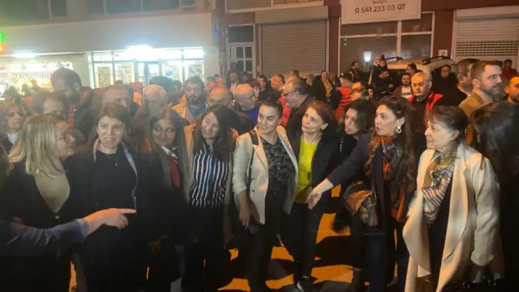 CHP'nin ilk SKM ofisi kapılarını açtı