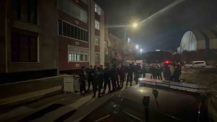 Kavgada silah ve sopalar konuştu