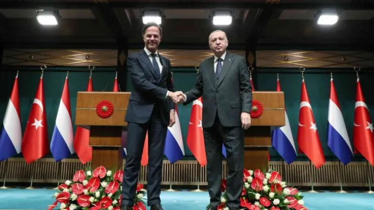 Erdoğan: Yoğun bir diplomasi trafiği yürütüyoruz