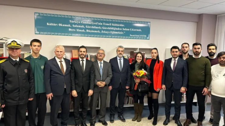 Cumhuriyet Gençlerine kütüphane projesi