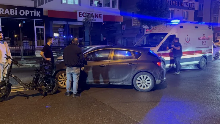 Darıca'da otomobil ile elektrikli bisiklet çarpıştı: 1 yaralı