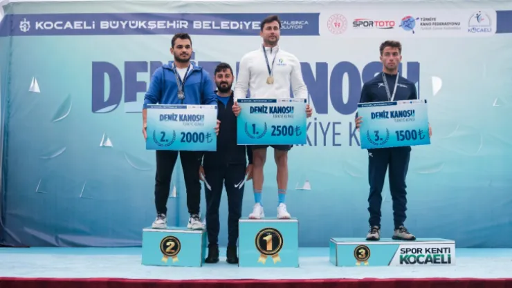 Deniz Kanosu Türkiye Kupasında ödüller sahiplerini buldu