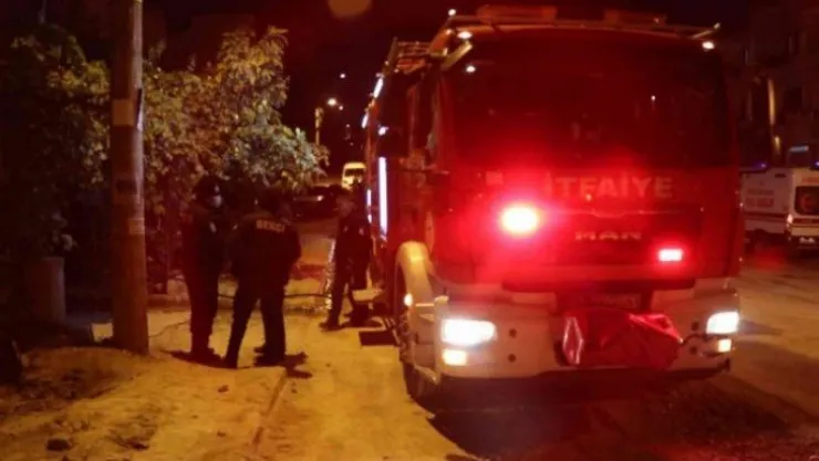 Derince'de mahalleli sokağa döküldü!