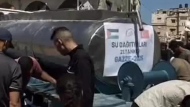 Dernekten Gazze'ye su yardımı