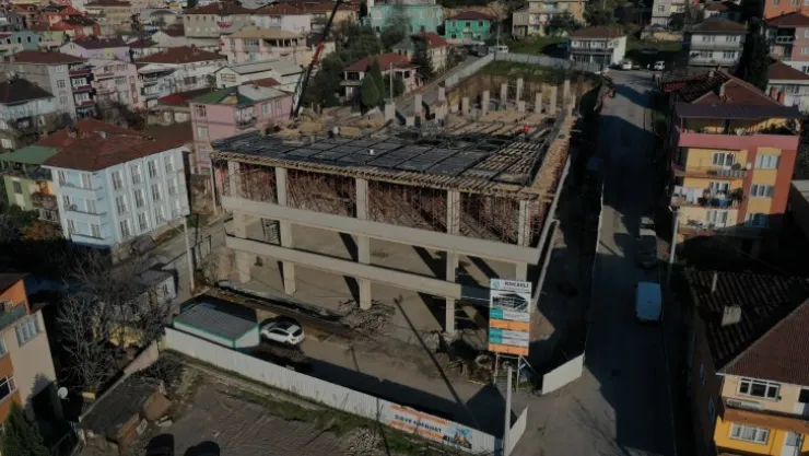 Dilovası katlı otopark son sürat ilerliyor