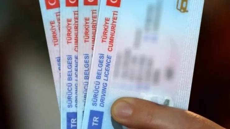 Ehliyetlerde yeni dönem başlıyor