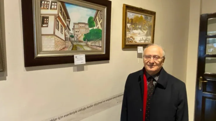 Emekli eğitimci eserlerini bakın niçin satışa çıkardı?