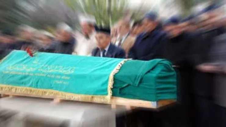 Emekli Emniyet Müdürü'nün eşi vefat etti