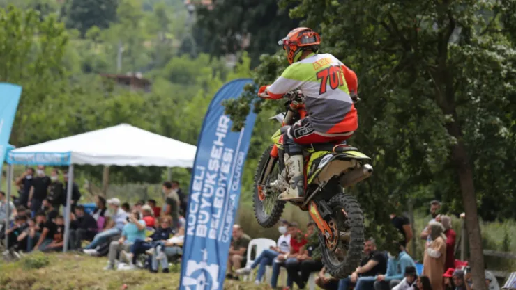 Enduroda zorlu mücadele Kartepe'de yaşanacak