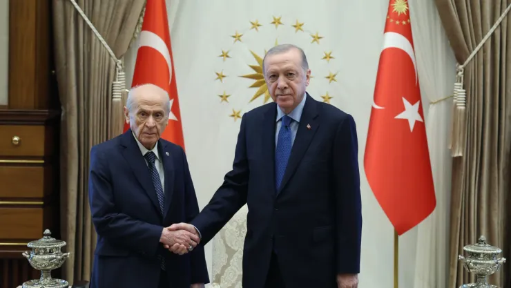 Erdoğan, Bahçeli ile görüştü