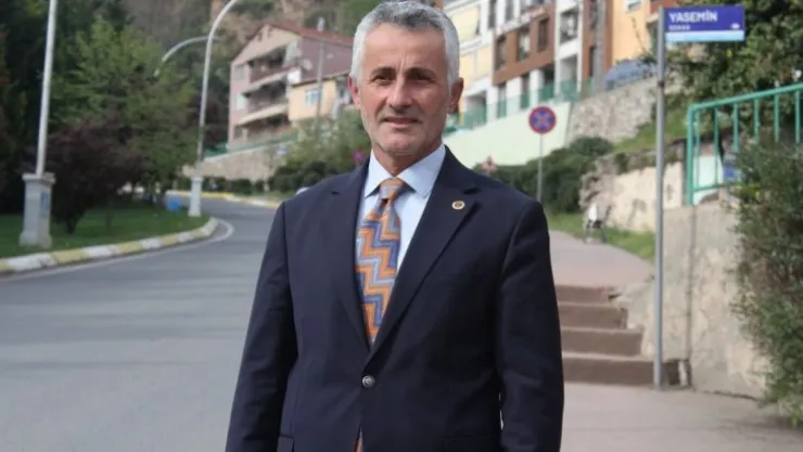 Erenler'in yeni muhtarı İhsan Sarı