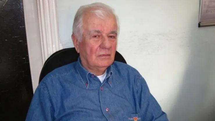 Erol Köse ablasını kaybetti