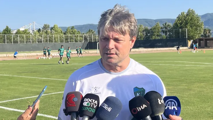 Ertuğrul Sağlam: Süper Lig'i rakiplerimize hediye ettik
