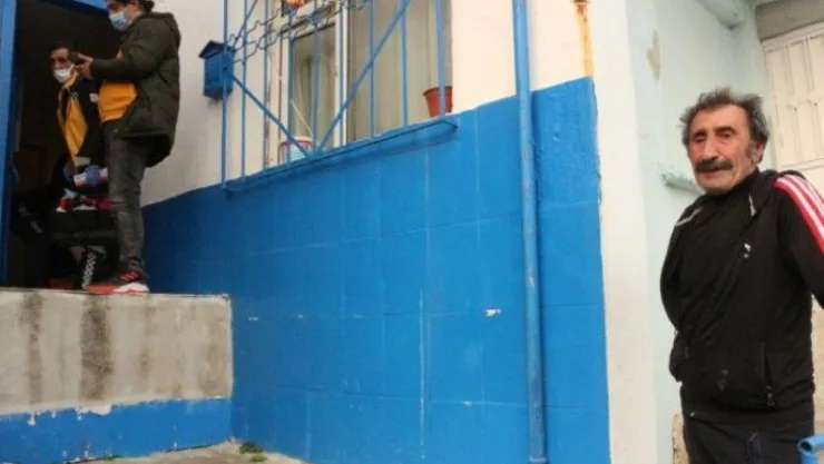 Evde düşüp felç geçirdi!