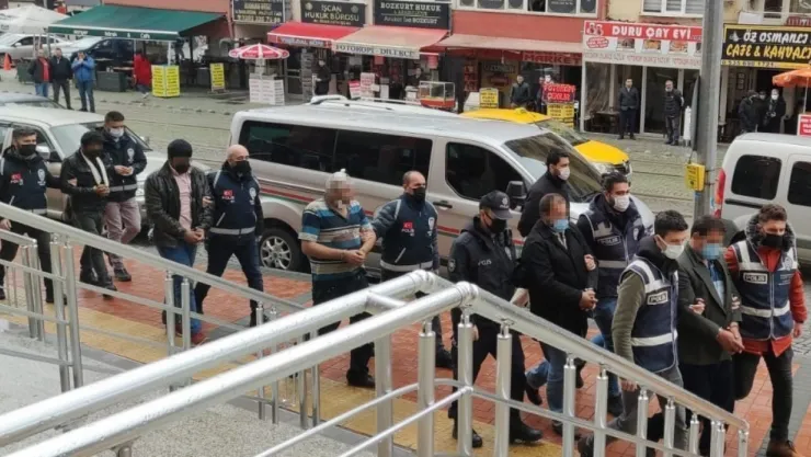 Evler kundaklanmış, cinayet işlenmişti: Dava yeniden görüldü