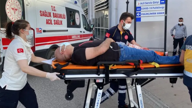 Fabrikada silahlı saldırıya uğradı