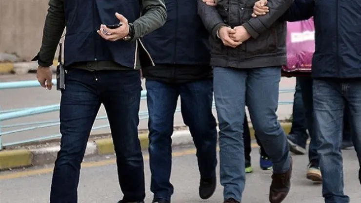 FETÖ şüphelisi 12 kişi yakalandı!