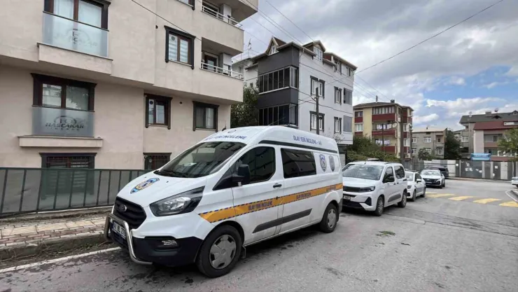 Genç kadın silahla vurularak hayatını kaybetti