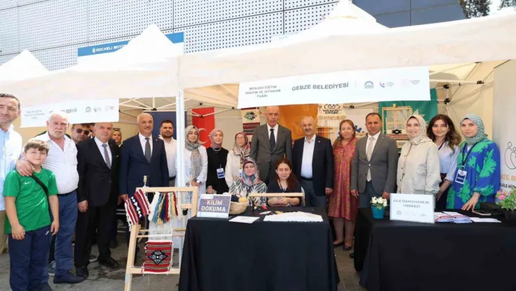 Gençlerin kariyer planlamalarına katkı sağlayacak fuar açıldı