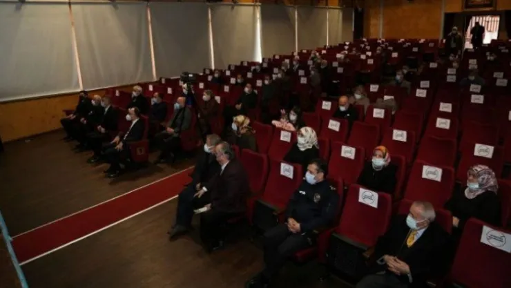 Gölcük'te İstiklal Marşı konulu konferans düzenlendi
