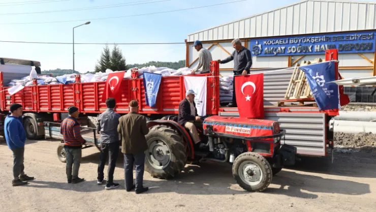 Gübre desteği çiftçilerin yüzünü güldürüyor