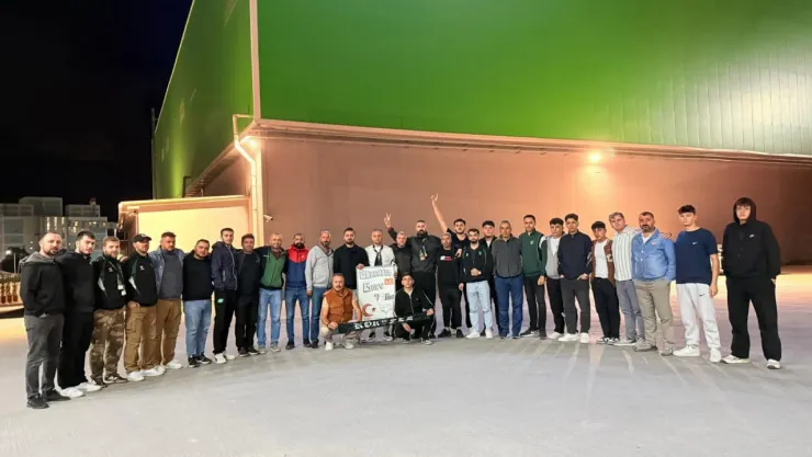 Gübretaş işçisi masadan kalktı