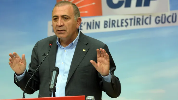 Gürsel Tekin: Hakkımı haram ediyorum