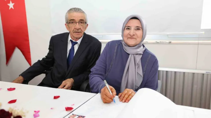 Huzurevinde tanışıp dünyaevine girdiler