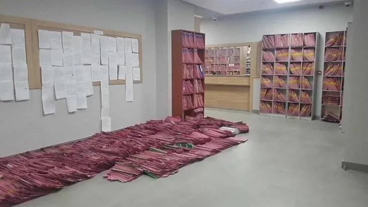 İcra daileri de o tarihte normalleşmeye başlıyor