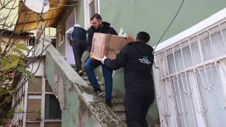 Kocaeli'de soba dağıtılıyor